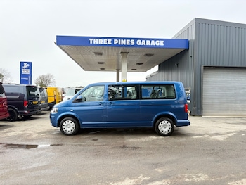 Used Volkswagen Transporter Shuttle 2010 for sale - 78312157: Photo