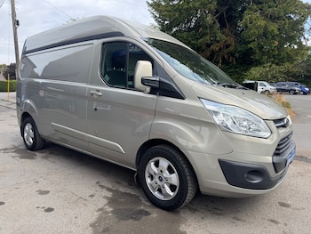 Used Ford Transit Custom 2015 for sale - 79101555: Photo