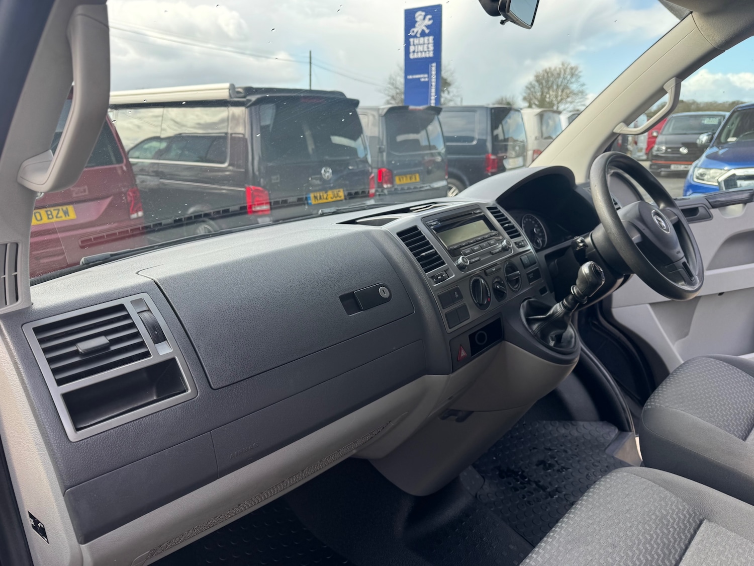 Used Volkswagen Transporter 2014 for sale - 77437973: Photo 16