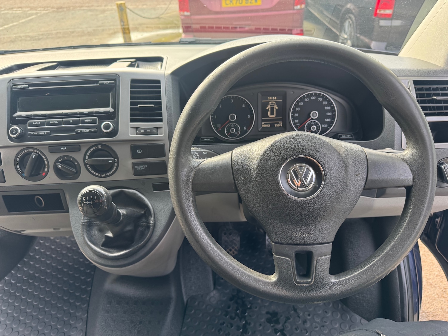 Used Volkswagen Transporter 2014 for sale - 77437973: Photo 18