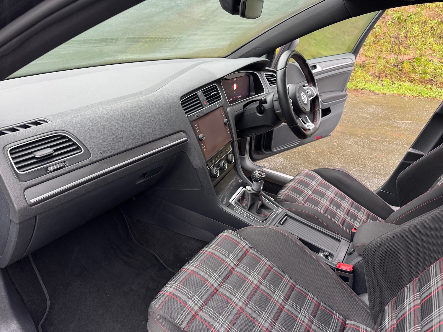 Used Volkswagen Golf 2019 for sale - 77271892: Photo 20