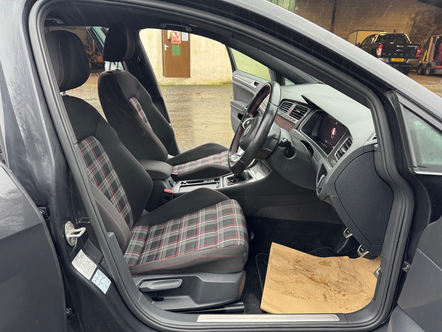 Used Volkswagen Golf 2019 for sale - 77271892: Photo 9