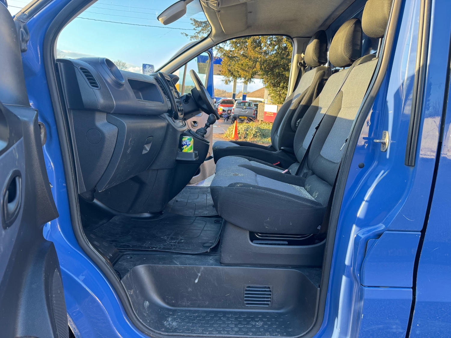 Used Vauxhall Vivaro 2015 for sale - 77107887: Photo 11