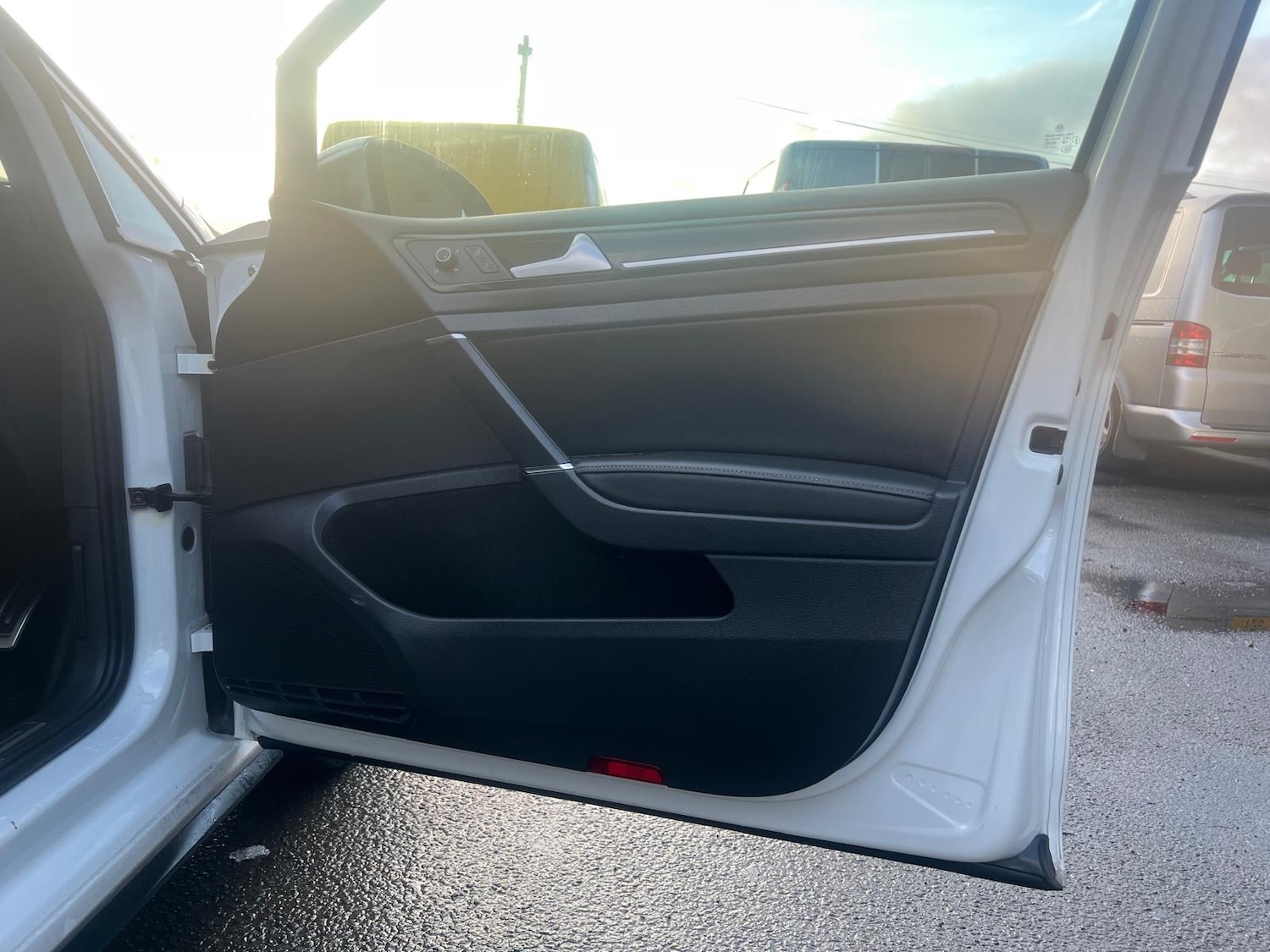 Used Volkswagen Golf 2018 for sale - 76974721: Photo 16