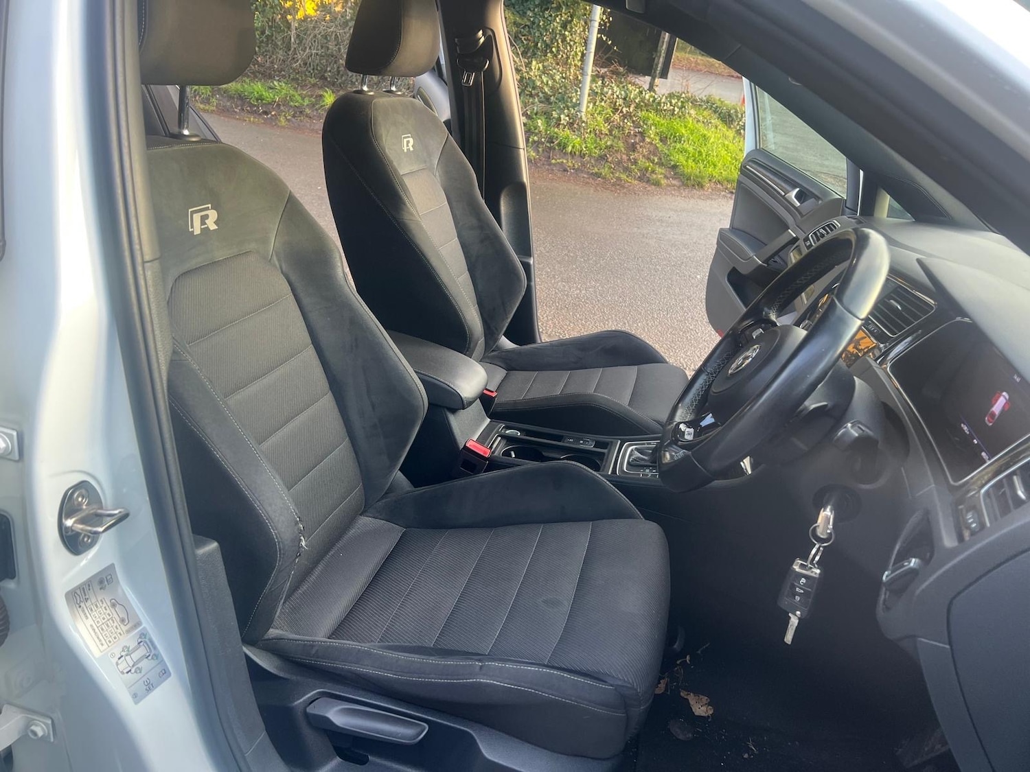 Used Volkswagen Golf 2018 for sale - 76974721: Photo 17