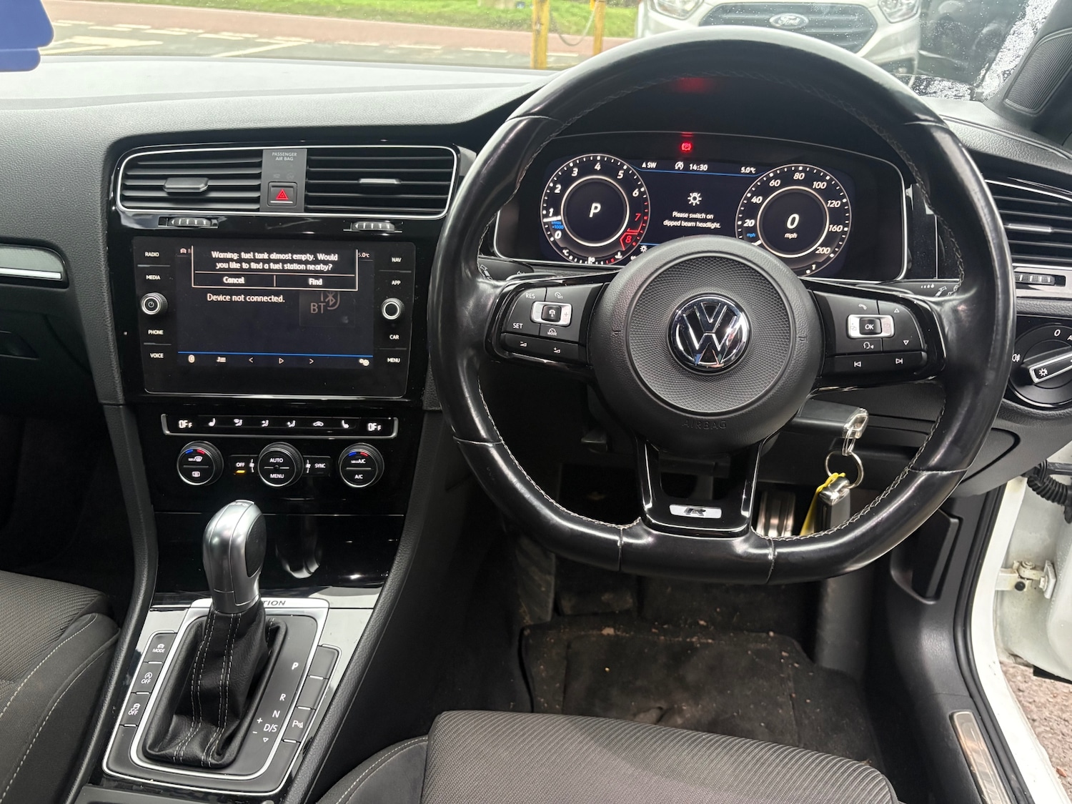 Used Volkswagen Golf 2018 for sale - 76974721: Photo 21