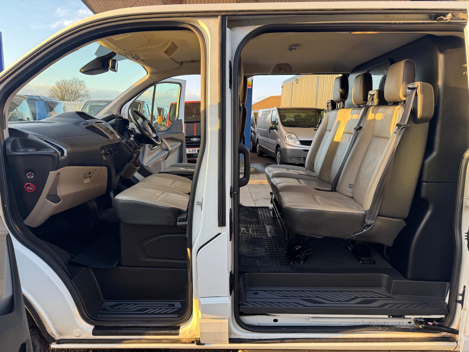 Used Ford Transit Custom 2014 for sale - 76669486: Photo 11