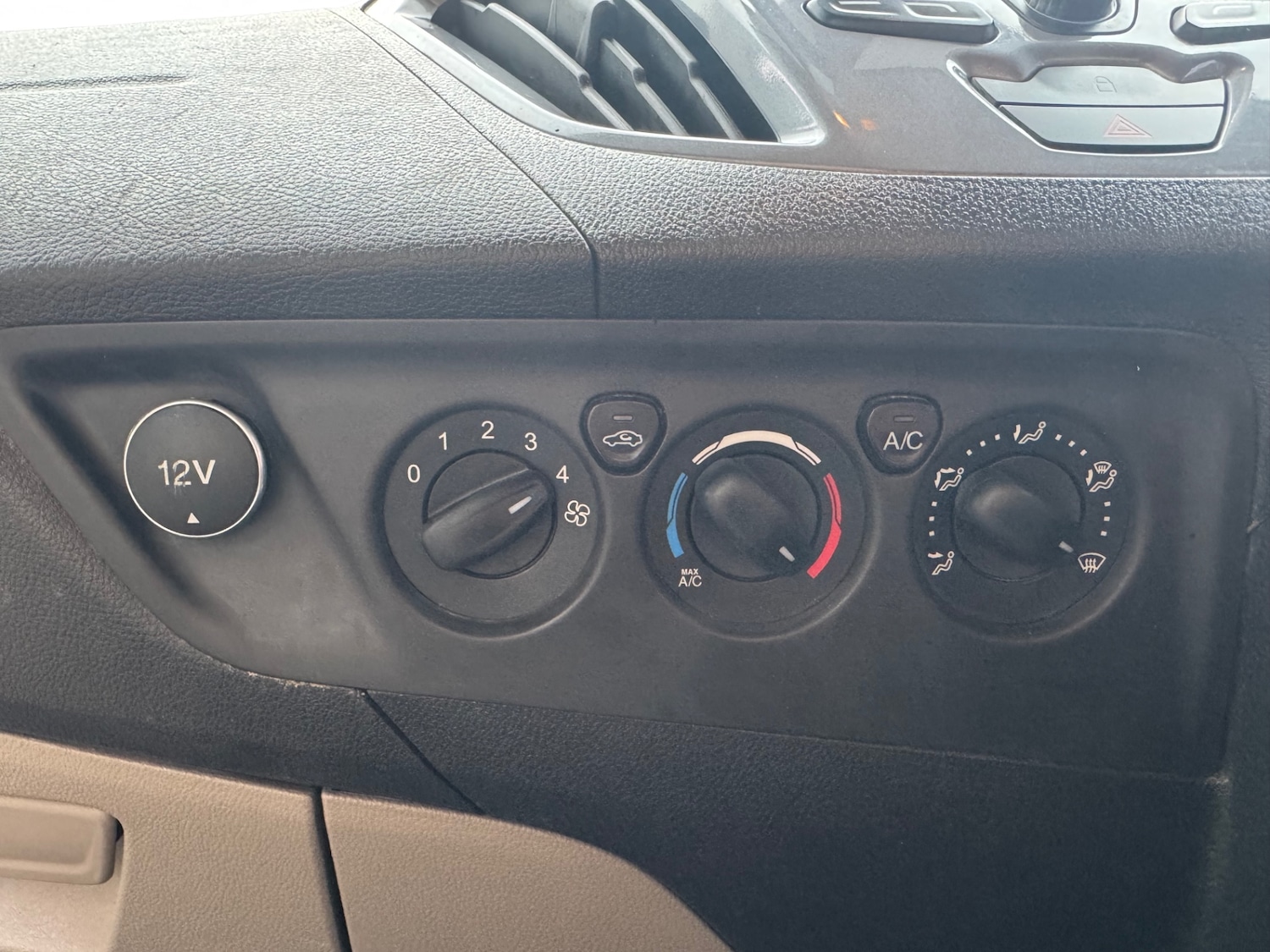 Used Ford Transit Custom 2015 for sale - 76734836: Photo 22