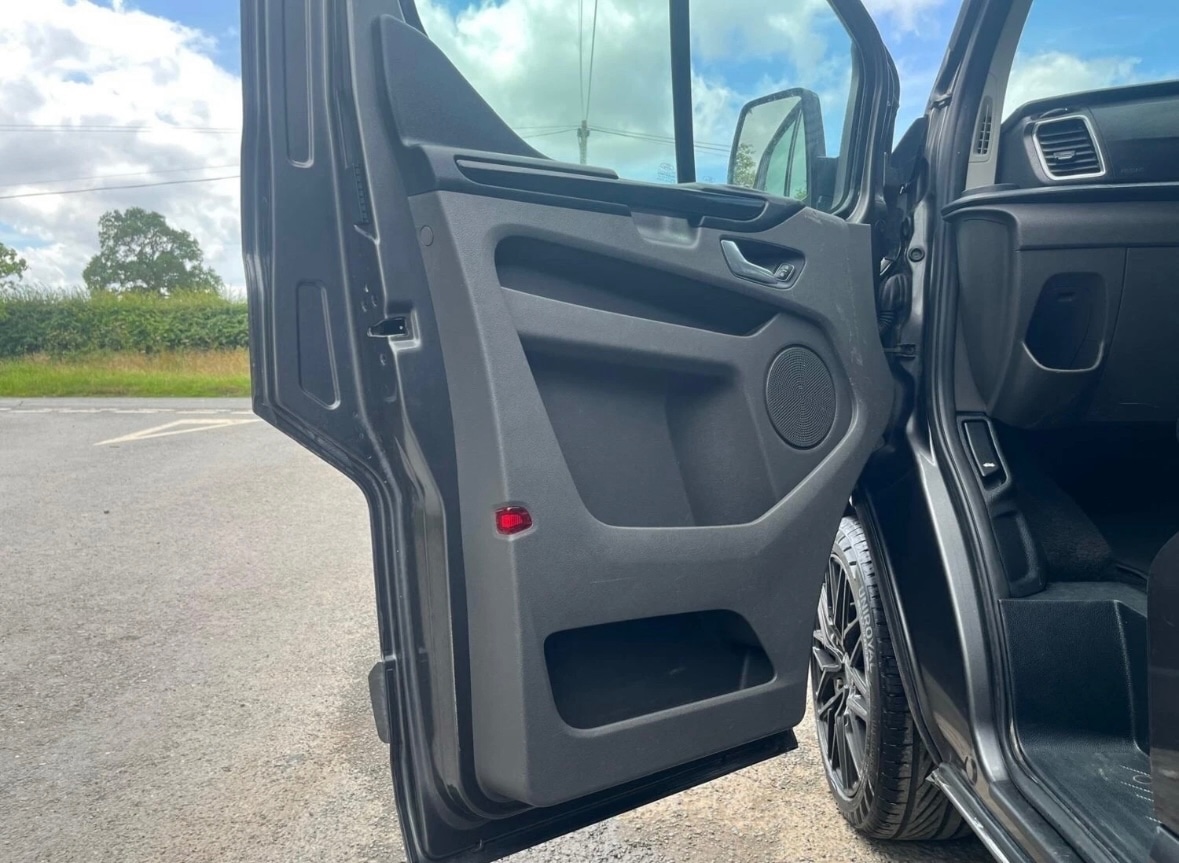 Used Ford Transit Custom 2020 for sale - 76792652: Photo 10