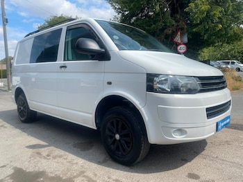 Used Volkswagen Transporter 2015 for sale - 79211090: Photo