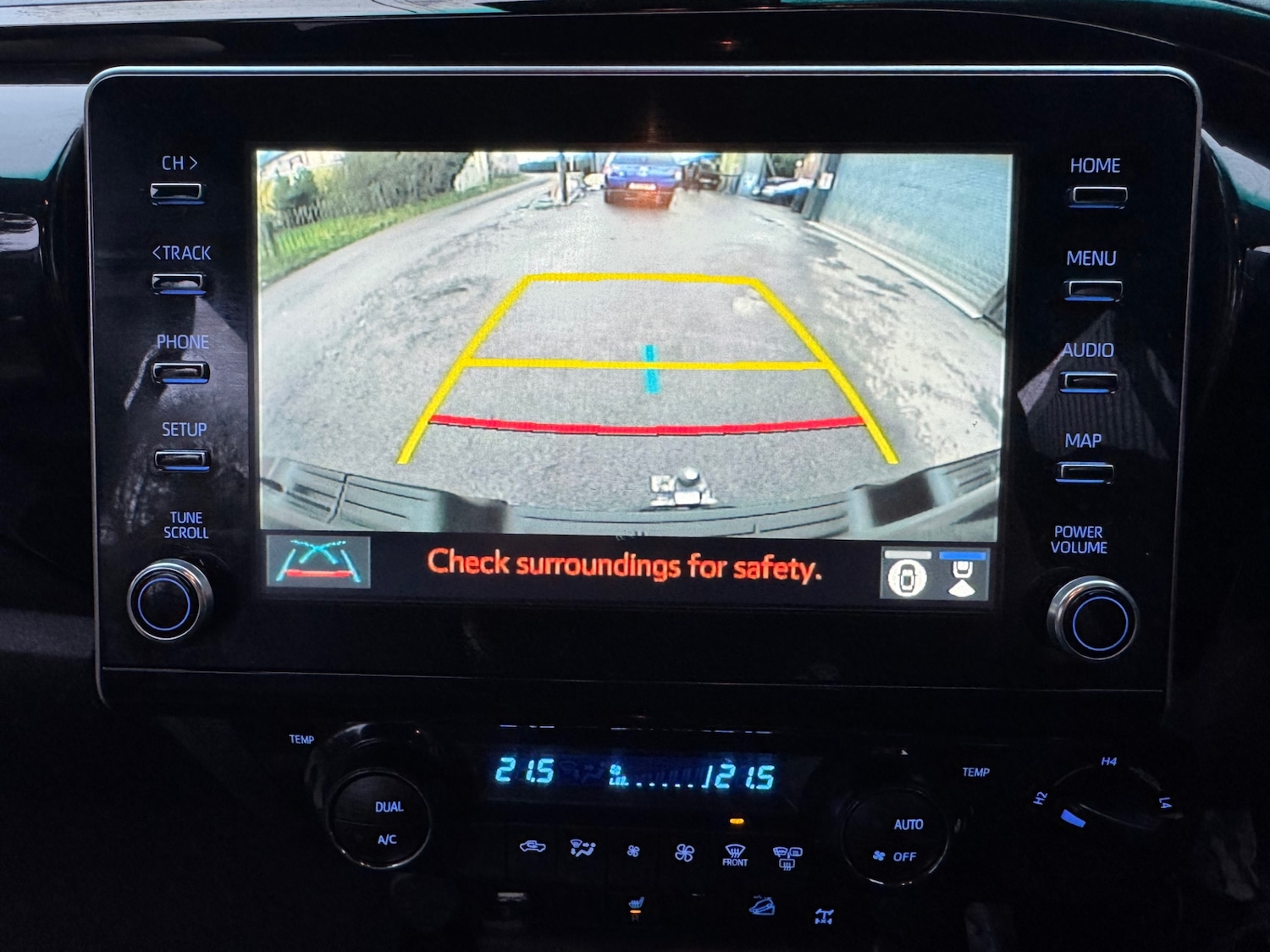 Used Toyota Hilux 2022 for sale - 77285793: Photo 22