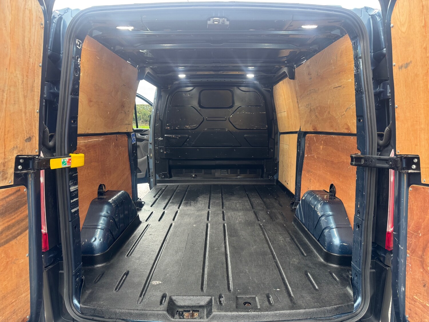 Used Ford Transit Custom 2021 for sale - 76177213: Photo 13