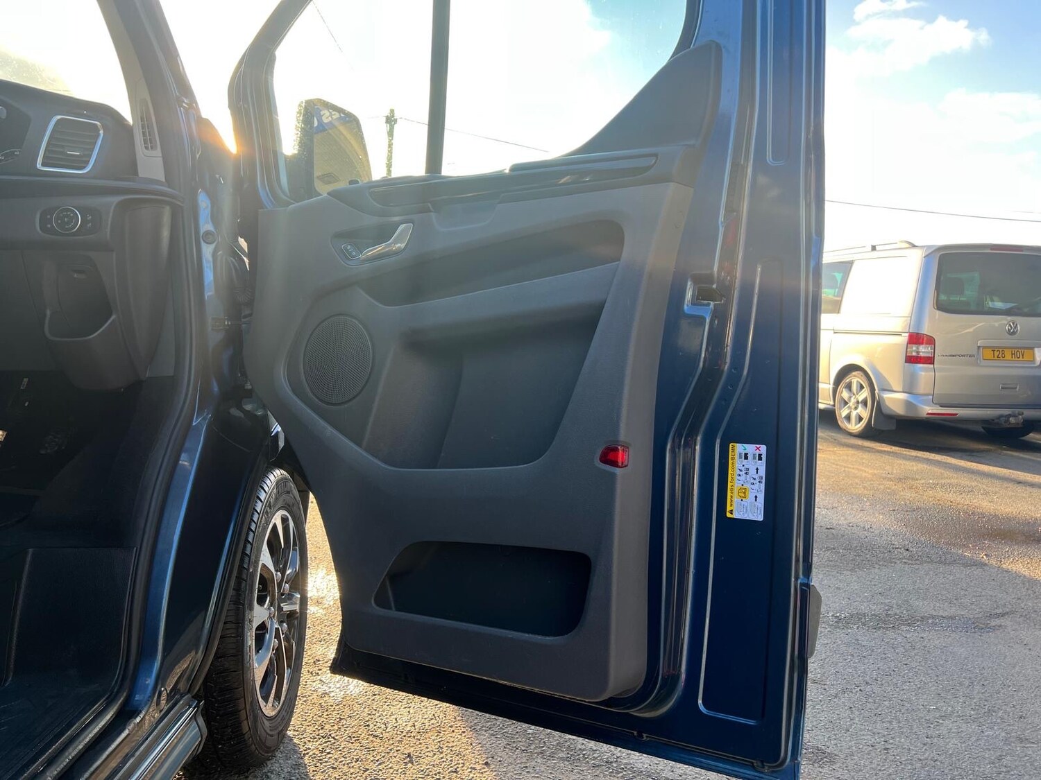 Used Ford Transit Custom 2019 for sale - 76627421: Photo 24