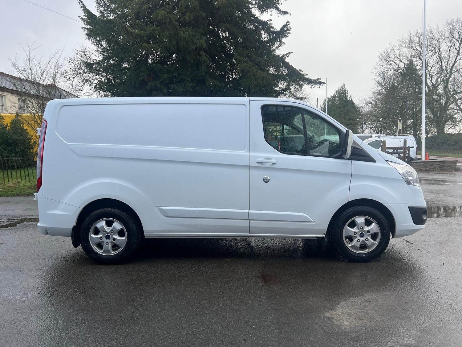 Used Ford Transit Custom 2015 for sale - 77562637: Photo 5