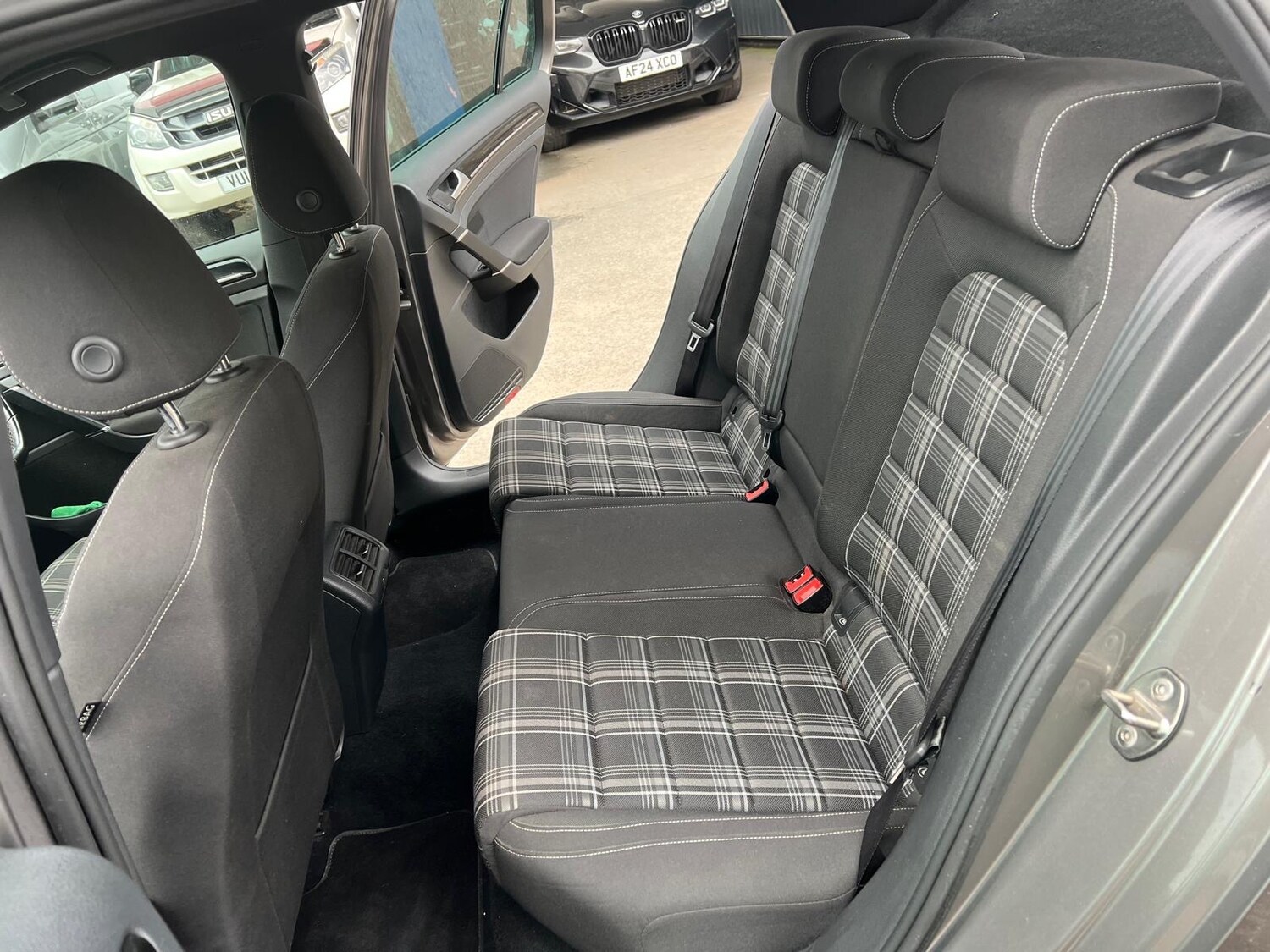 Used Volkswagen Golf 2015 for sale - 76526490: Photo 12