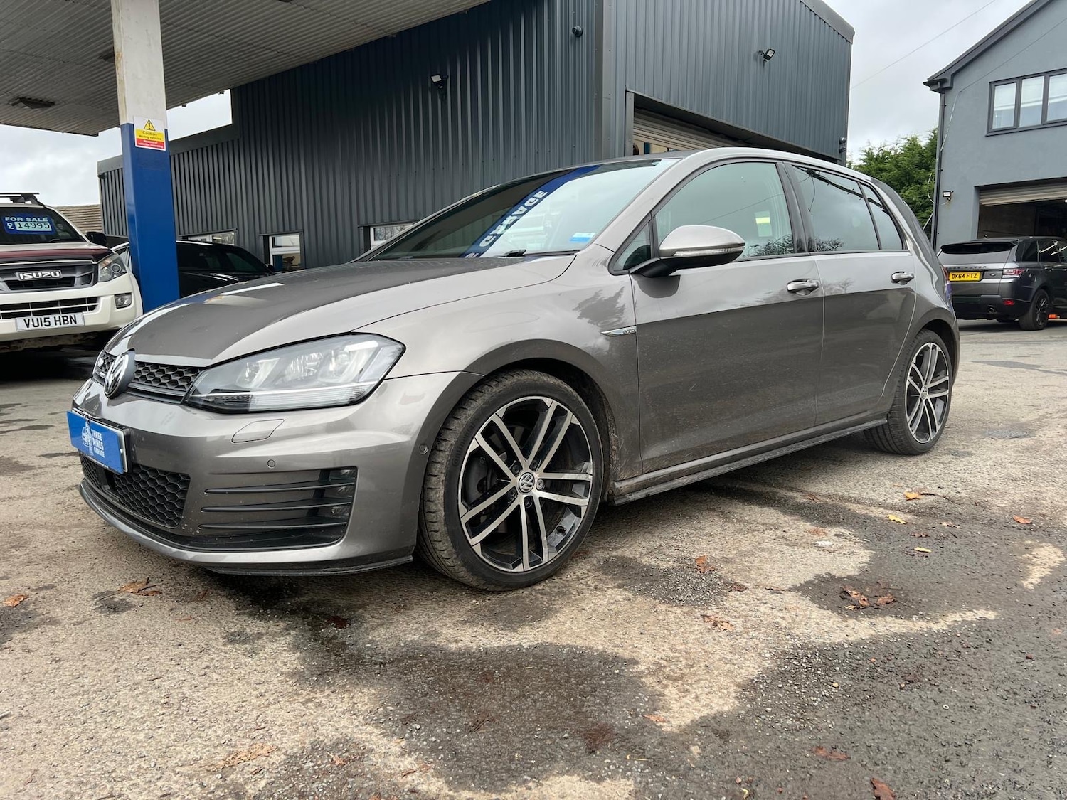 Used Volkswagen Golf 2015 for sale - 76526490: Photo 2