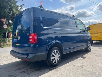 Used Volkswagen Transporter 2017 for sale - 75343481: Photo