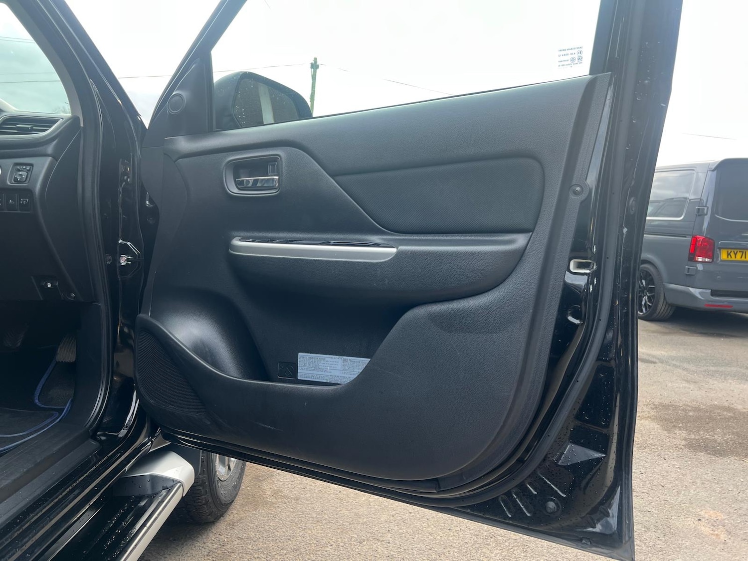 Used Mitsubishi L200 2019 for sale - 77681585: Photo 11