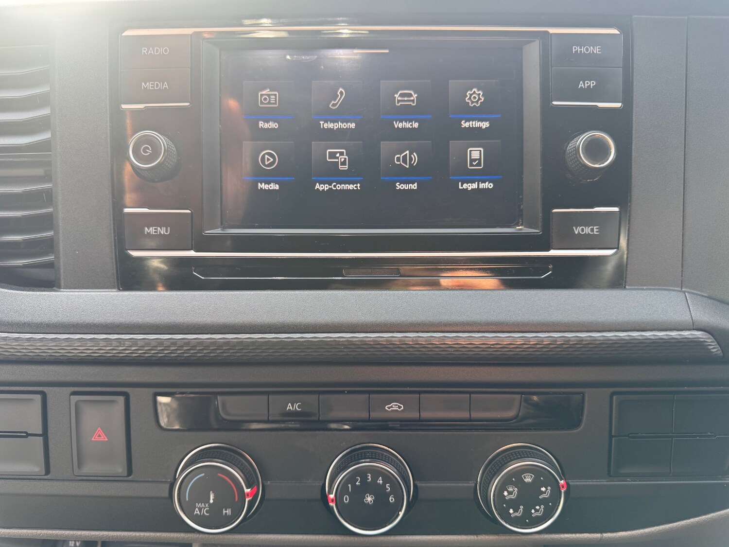 Used Volkswagen Transporter 2021 for sale - 77502926: Photo 18