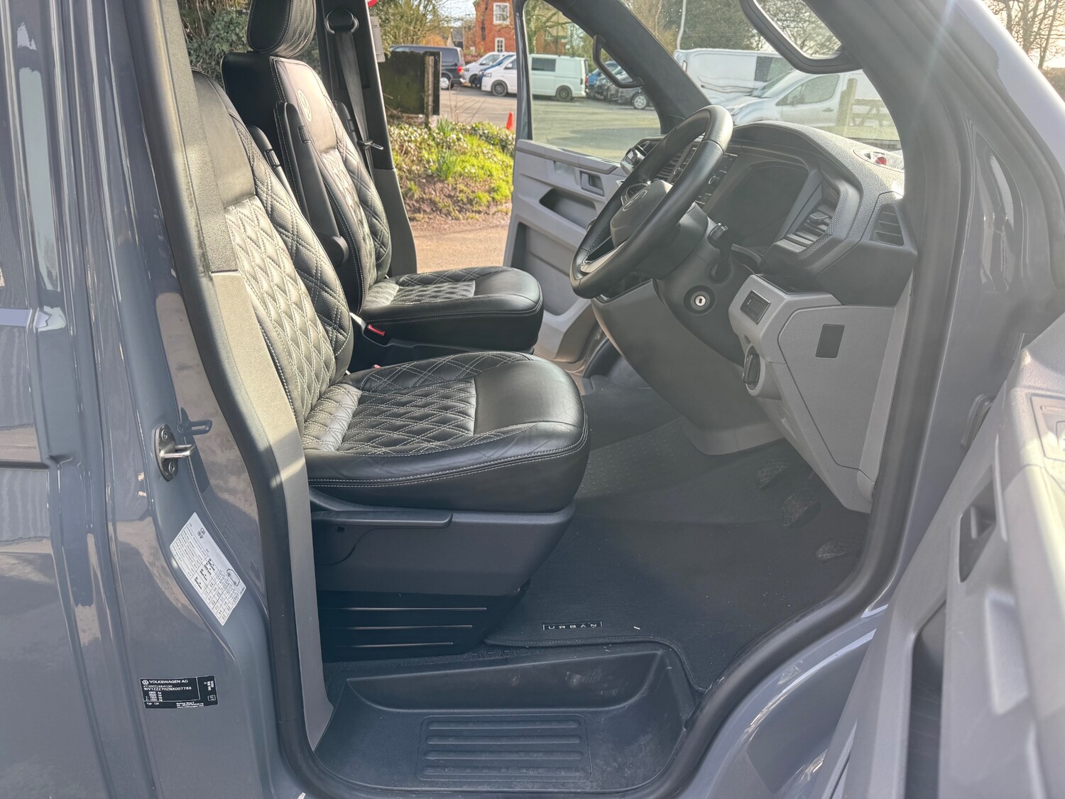 Used Volkswagen Transporter 2021 for sale - 77502926: Photo 9