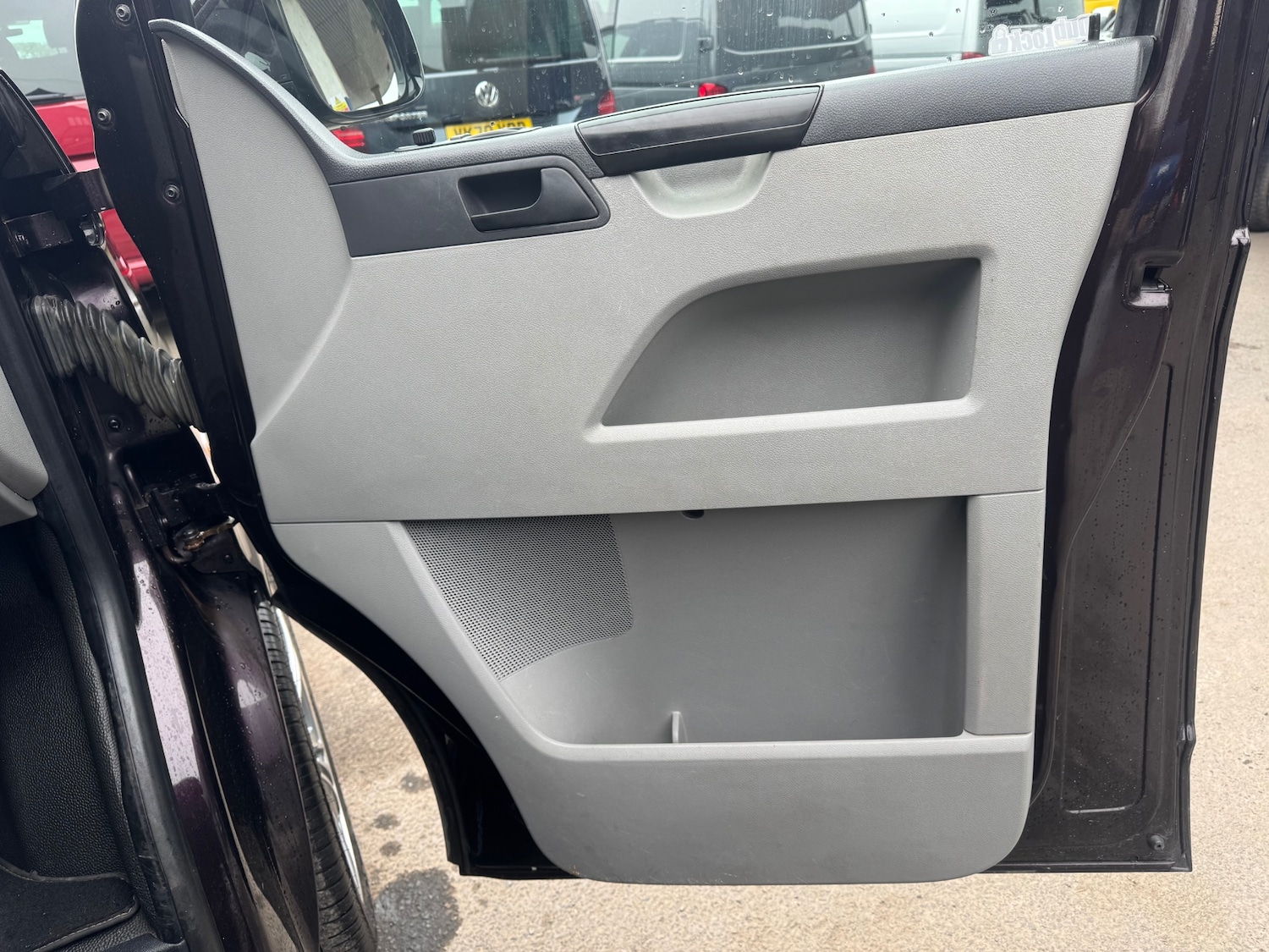 Used Volkswagen Transporter 2012 for sale - 77781539: Photo 11