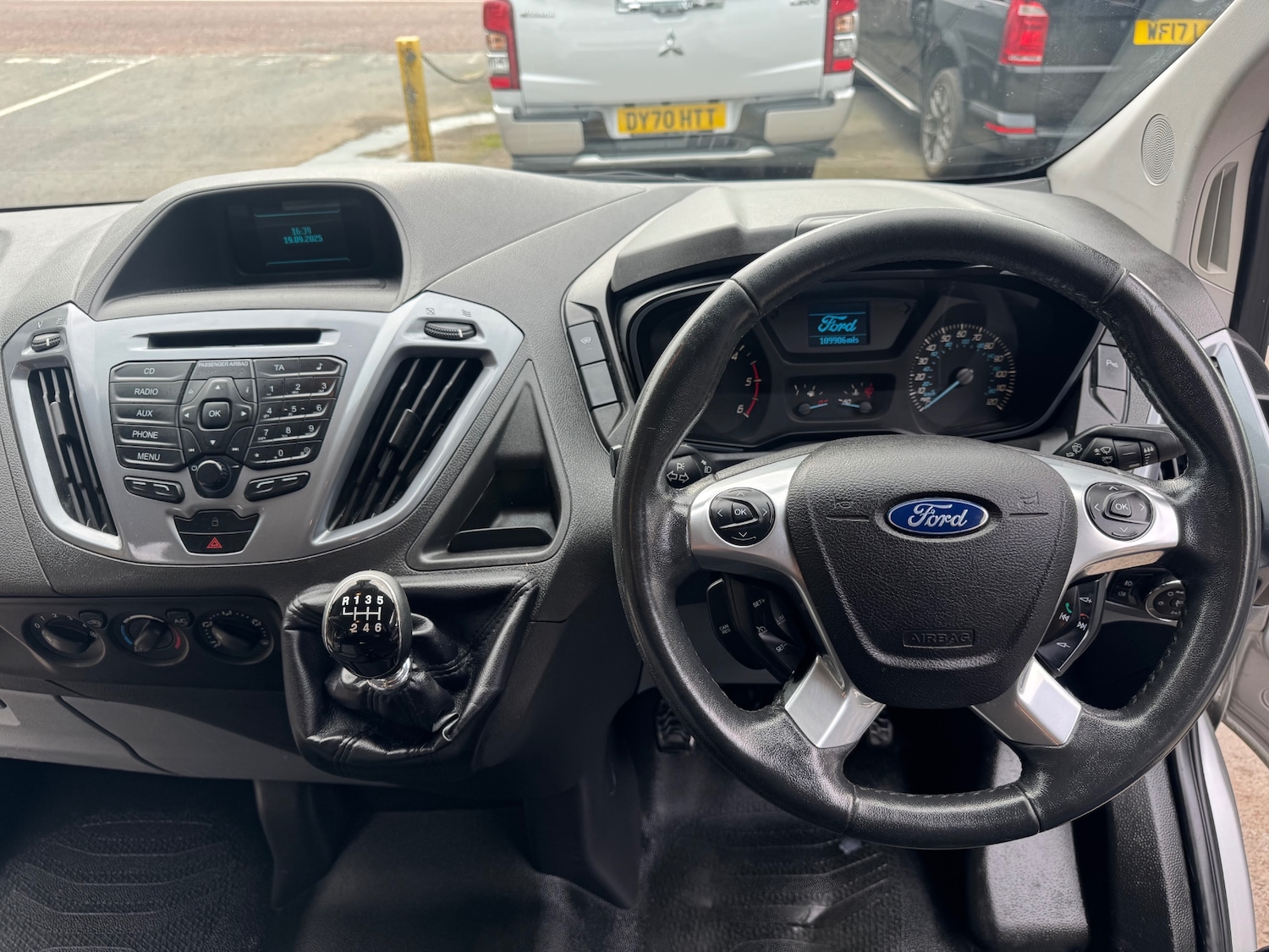 Used Ford Transit Custom 2015 for sale - 75953522: Photo 17