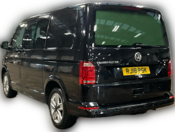 Used Volkswagen Transporter 2018 for sale - 76974728: Photo