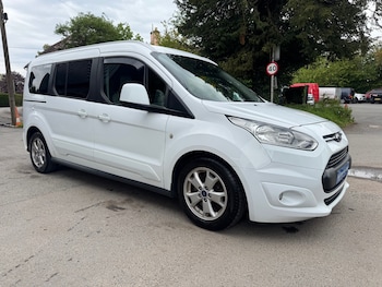 Used Ford Grand Tourneo Connect 2017 for sale - 78446516: Photo