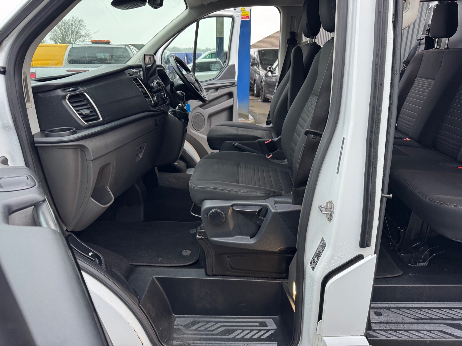 Used Ford Transit Custom 2022 for sale - 77303454: Photo 10