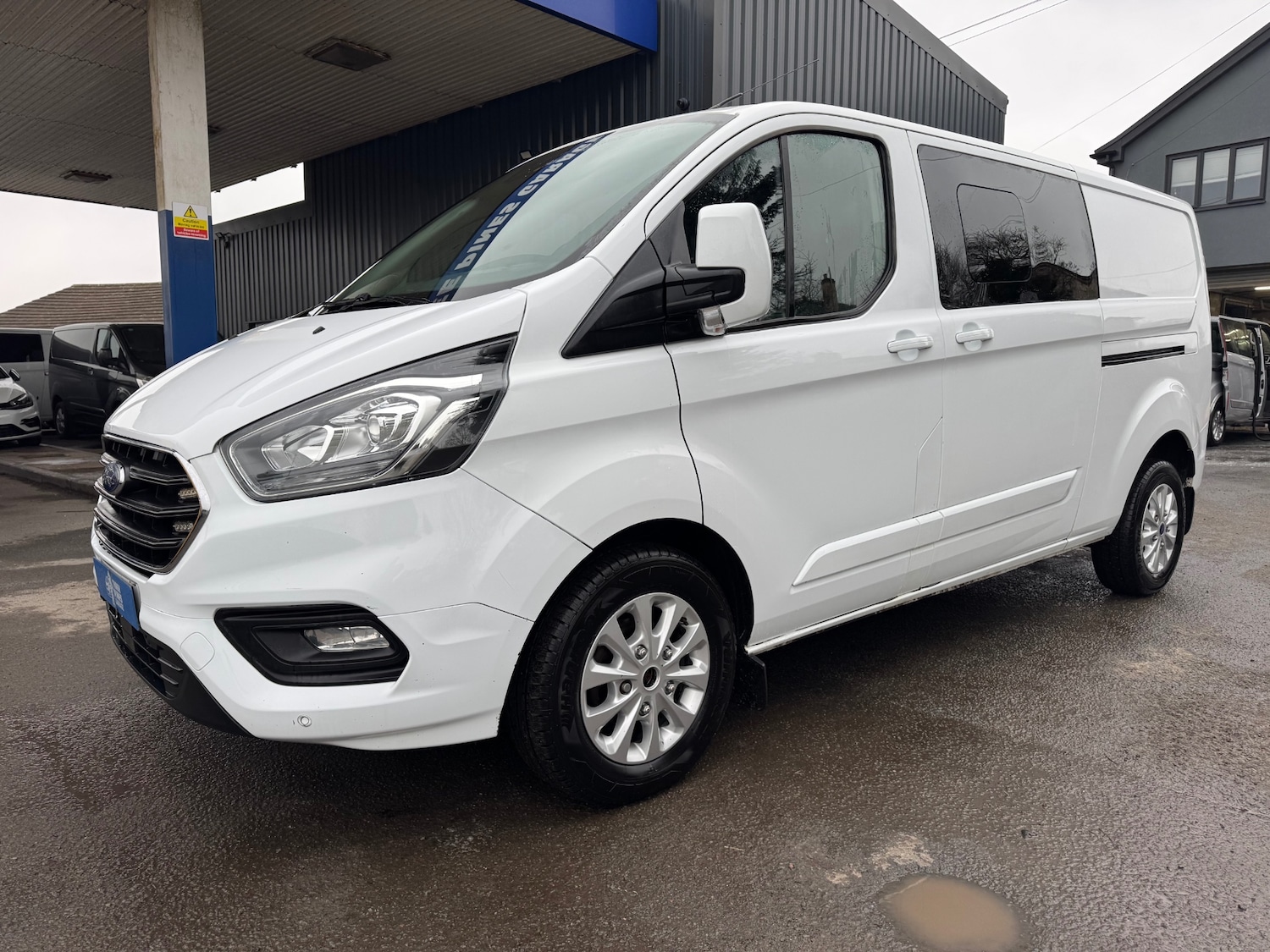 Used Ford Transit Custom 2022 for sale - 77303454: Photo 2