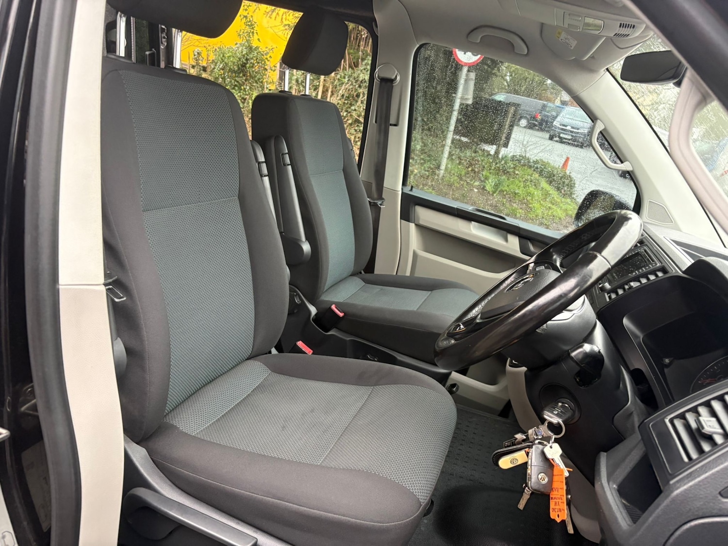 Used Volkswagen Transporter 2017 for sale - 77370438: Photo 11