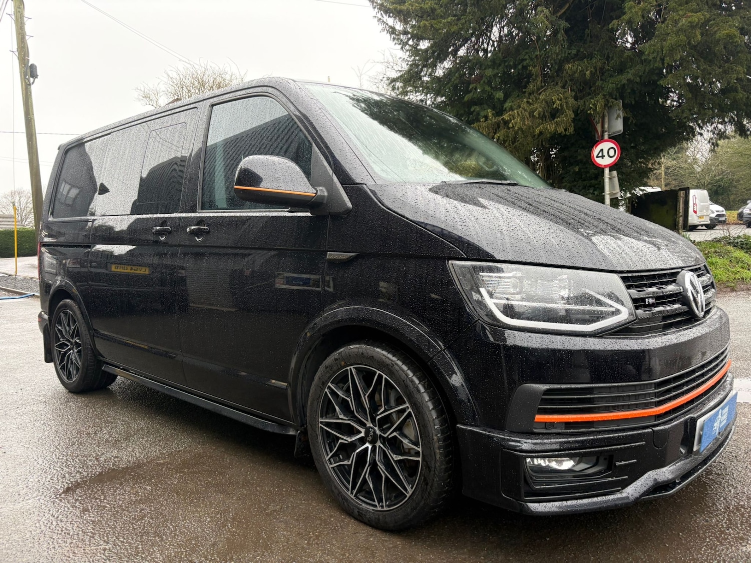 Used Volkswagen Transporter 2017 for sale - 77370438: Photo 3