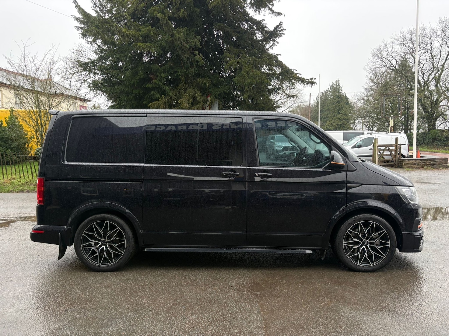 Used Volkswagen Transporter 2017 for sale - 77370438: Photo 5