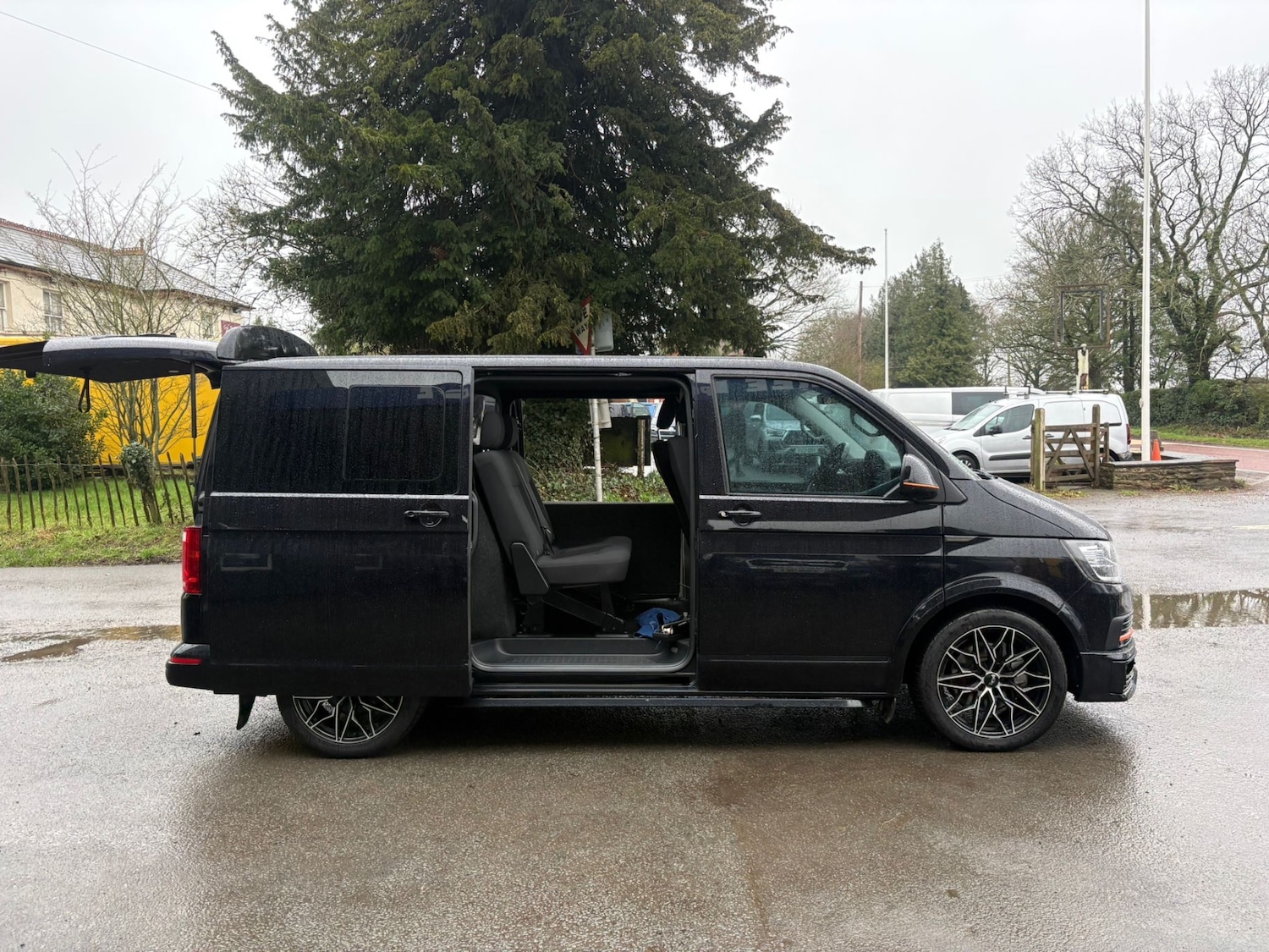 Used Volkswagen Transporter 2017 for sale - 77370438: Photo 9