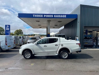 Used Mitsubishi L200 2017 for sale - 79568794: Photo