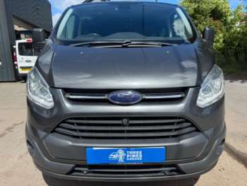 Used Ford Tourneo Custom 2015 for sale - 74555409: Photo