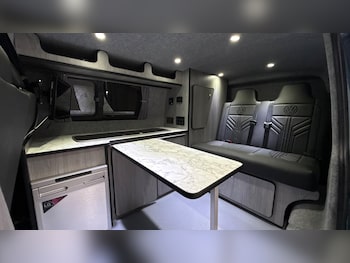 Used Volkswagen Transporter 2019 for sale - 78821911: Photo