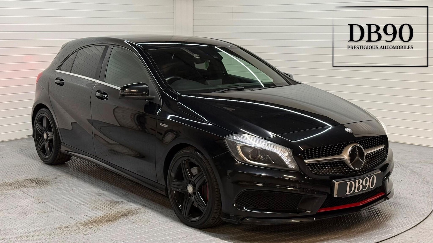Used Mercedes-Benz A-Class 2013 for sale - 76918566: Photo 1