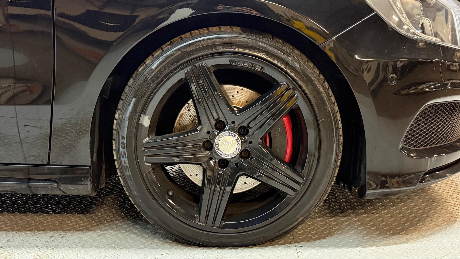 Used Mercedes-Benz A-Class 2013 for sale - 76918566: Photo 3