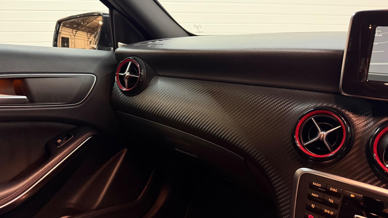 Used Mercedes-Benz A-Class 2013 for sale - 76918566: Photo 31