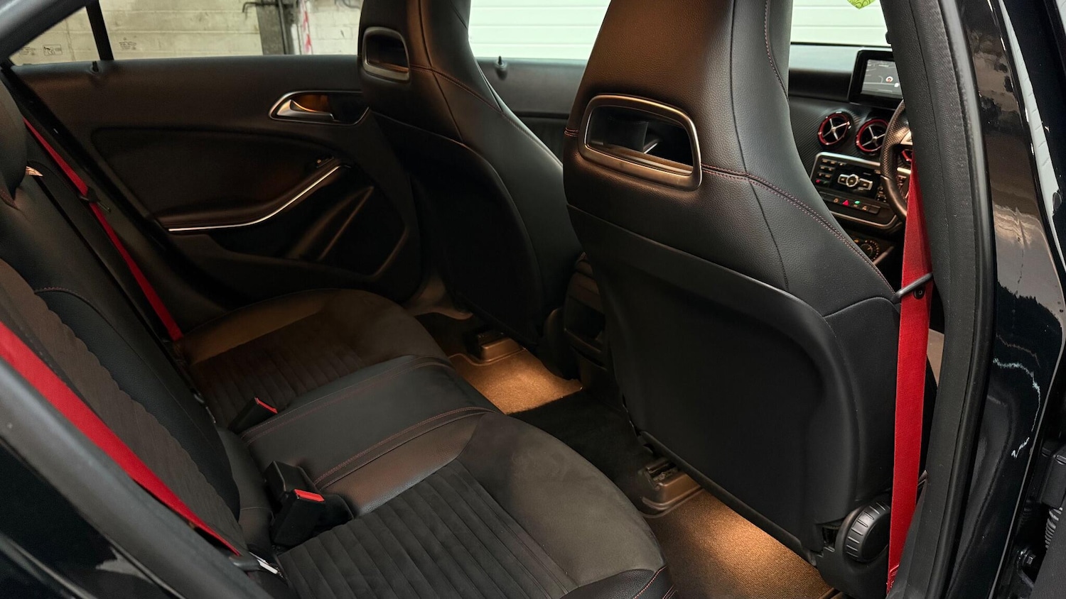 Used Mercedes-Benz A-Class 2013 for sale - 76918566: Photo 34