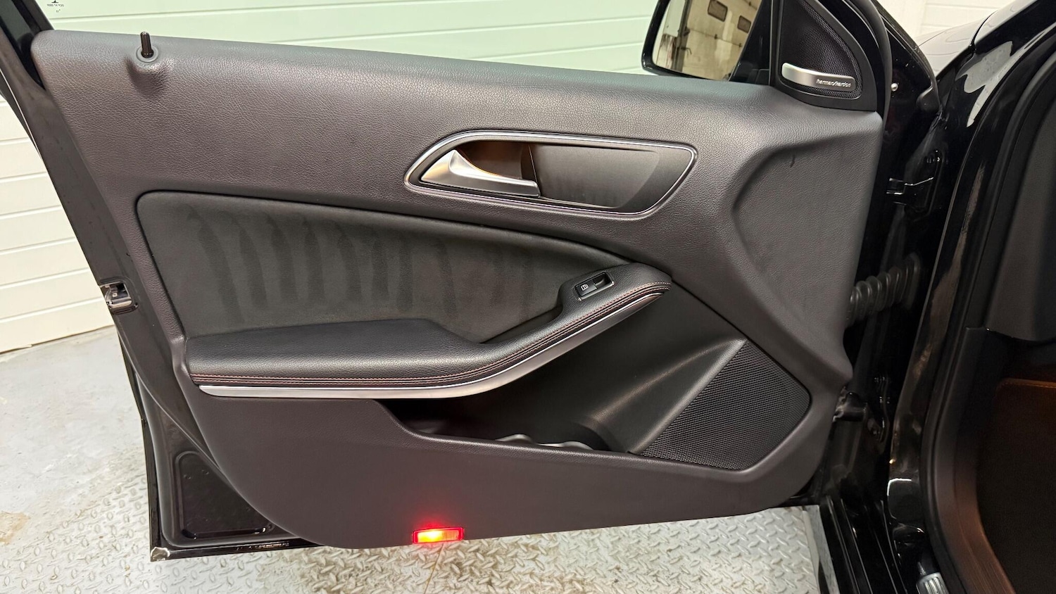 Used Mercedes-Benz A-Class 2013 for sale - 76918566: Photo 45