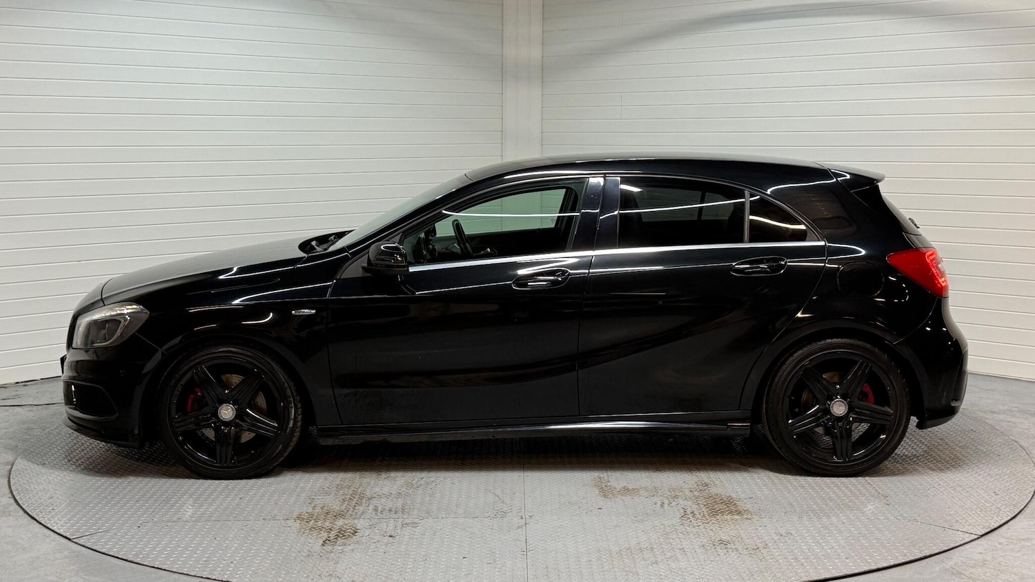 Used Mercedes-Benz A-Class 2013 for sale - 76918566: Photo 6