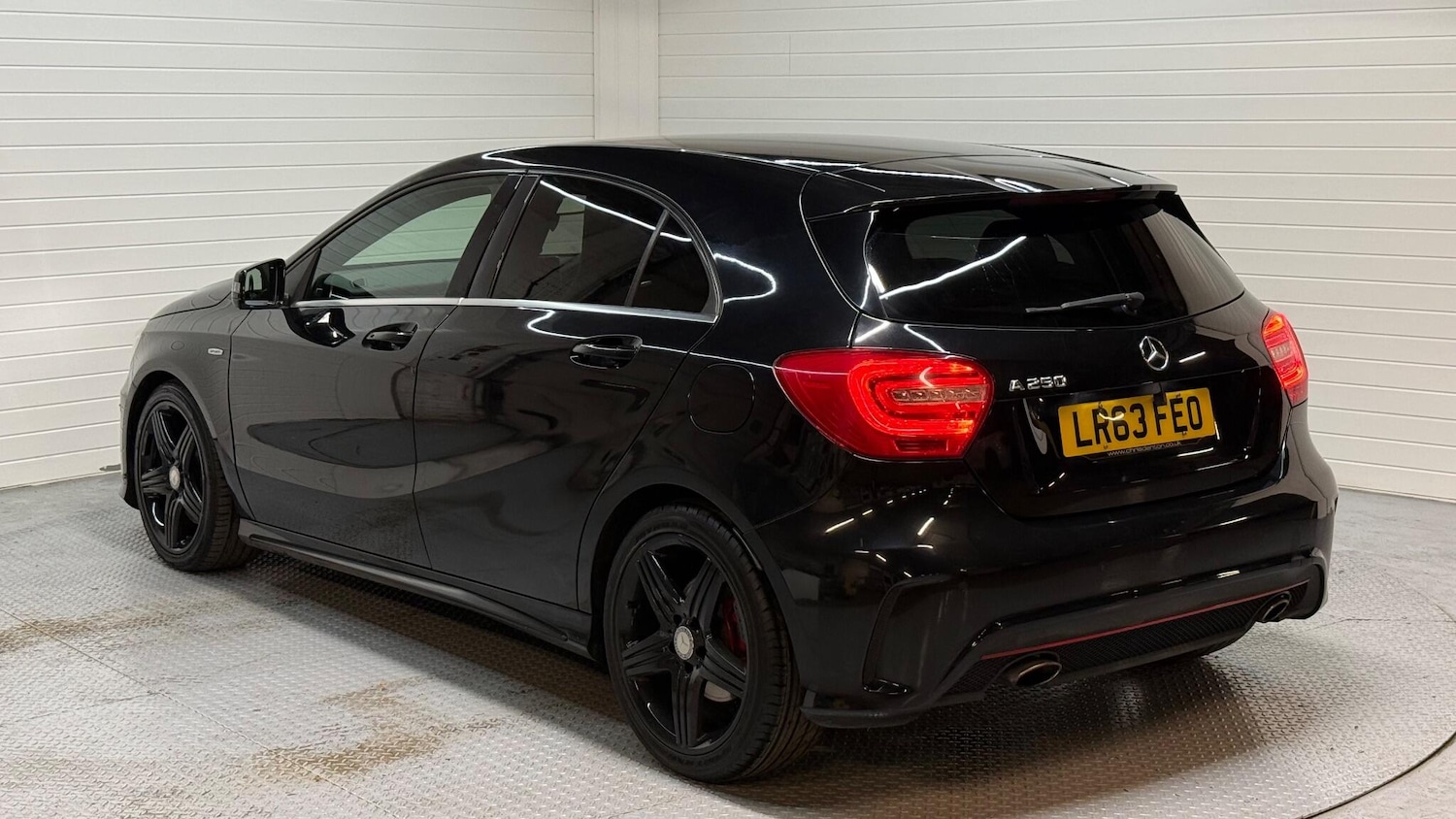 Used Mercedes-Benz A-Class 2013 for sale - 76918566: Photo 8