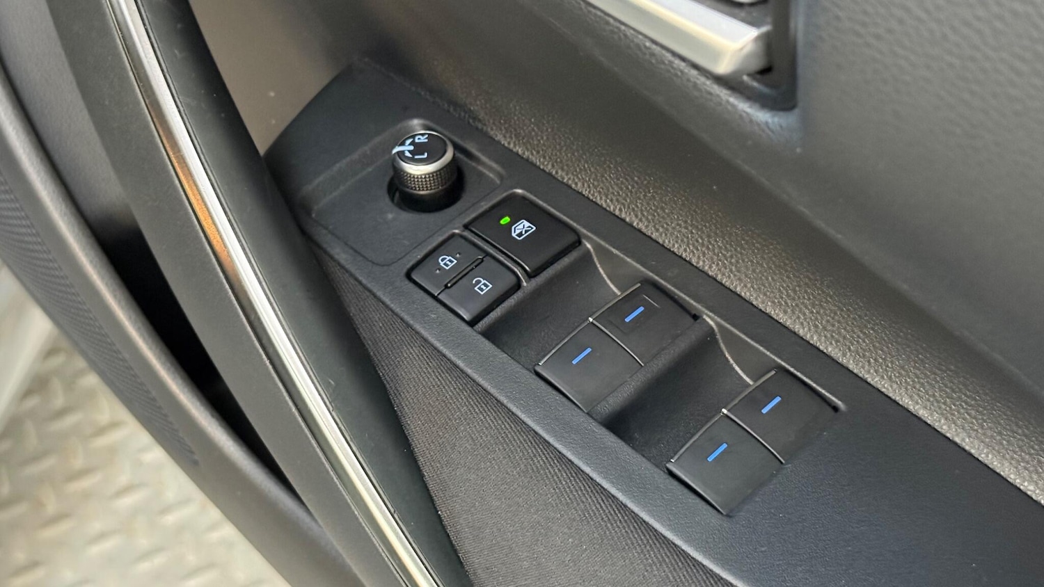 Used Toyota Corolla for sale - 77738497: Photo 24