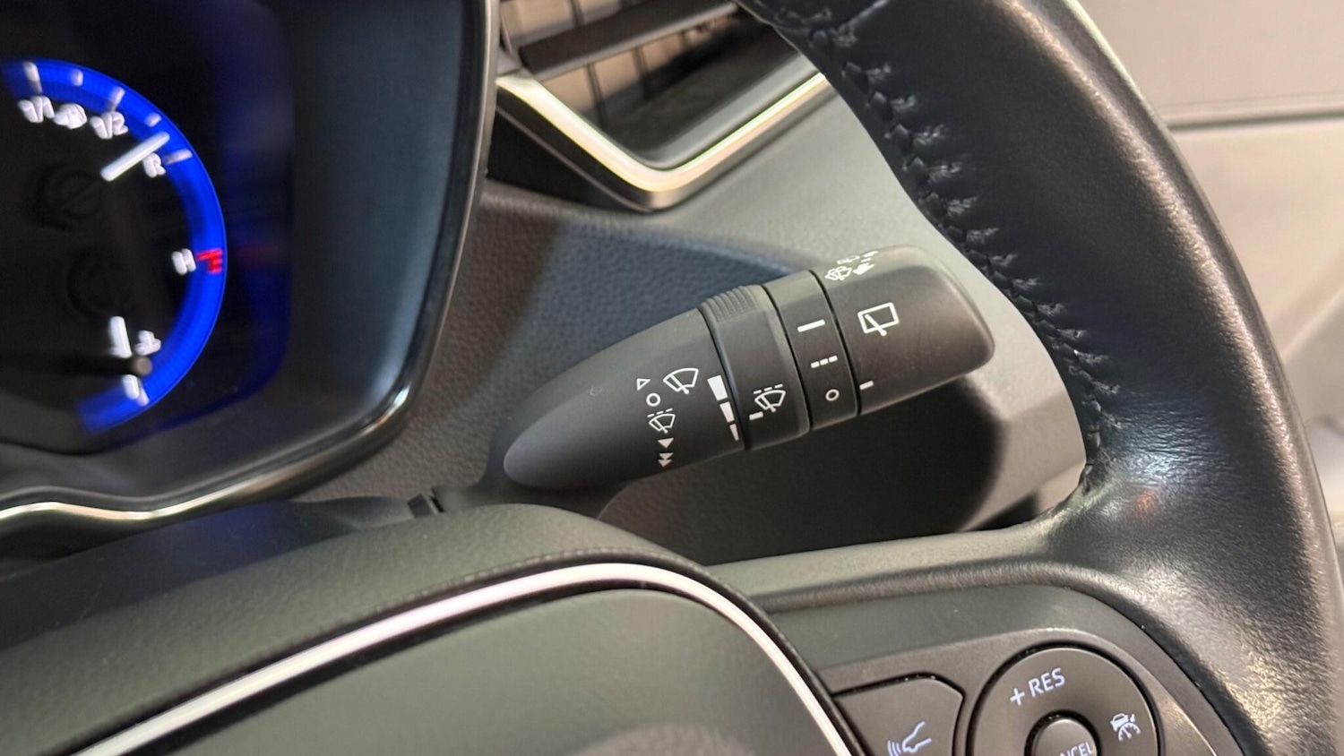 Used Toyota Corolla for sale - 77738497: Photo 33