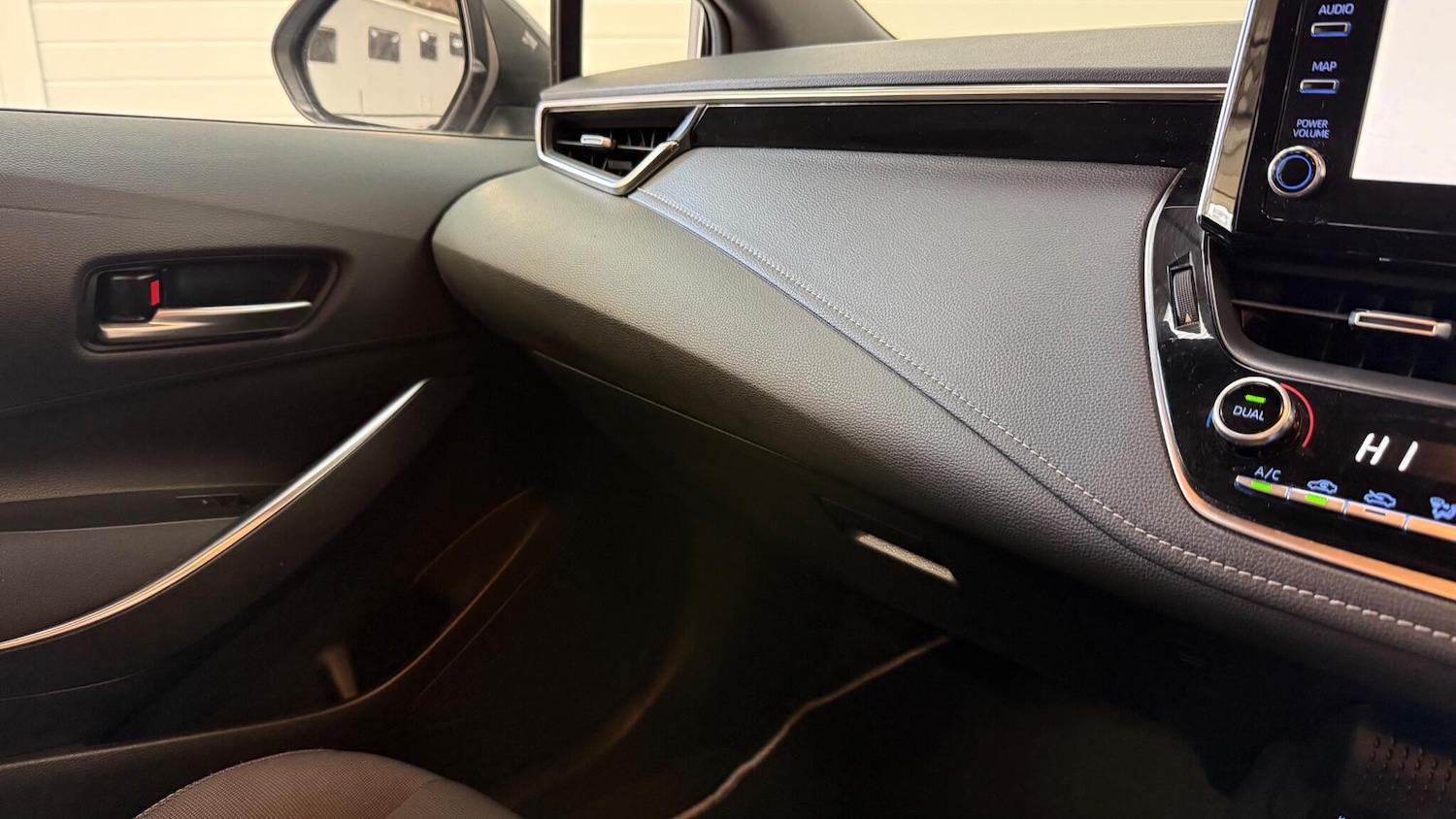 Used Toyota Corolla for sale - 77738497: Photo 38