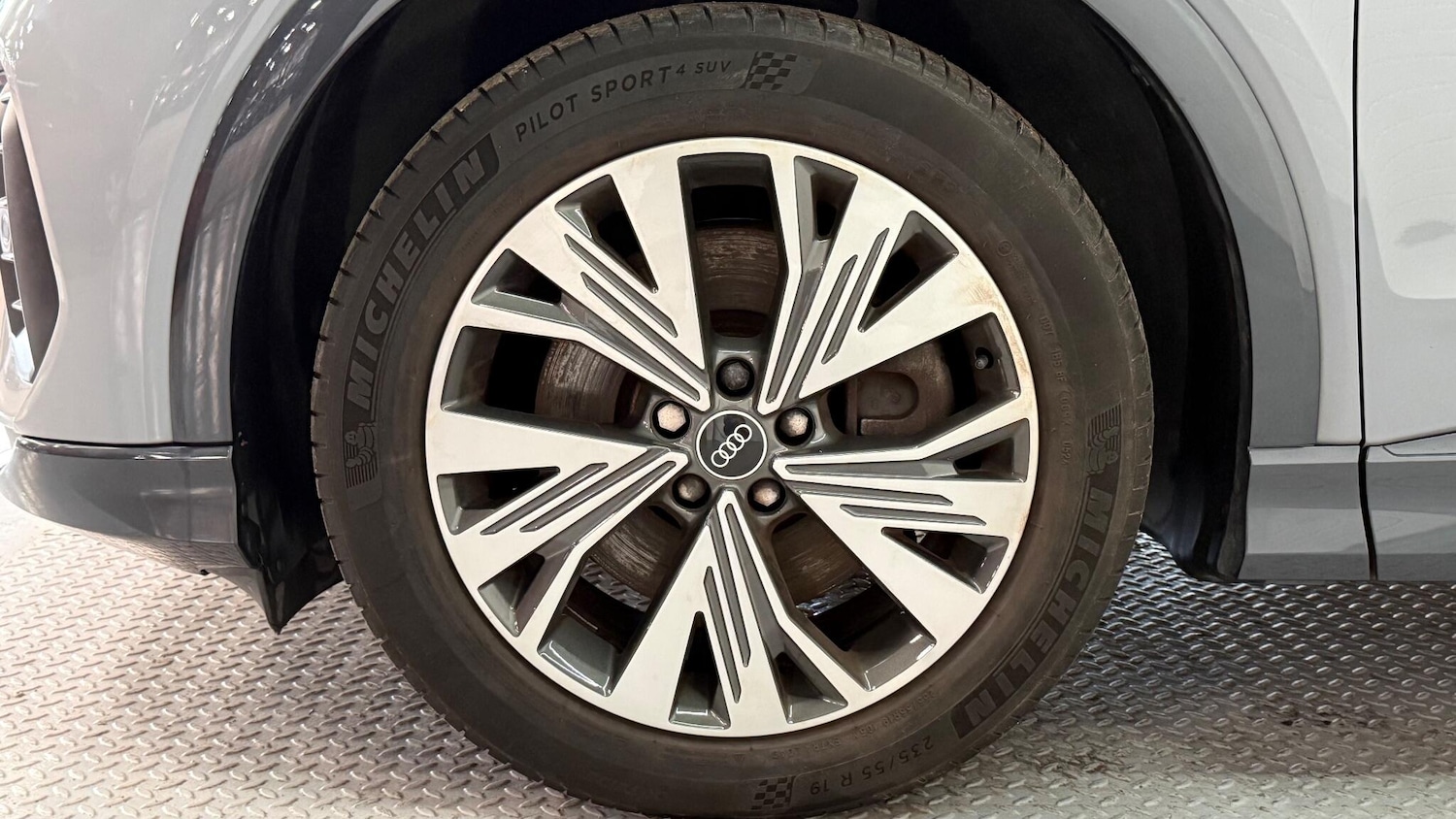 Used Audi Q4 e-tron 2021 for sale - 77162995: Photo 3