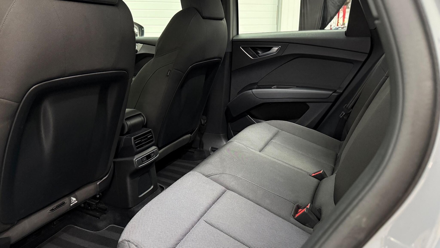 Used Audi Q4 e-tron 2021 for sale - 77162995: Photo 43