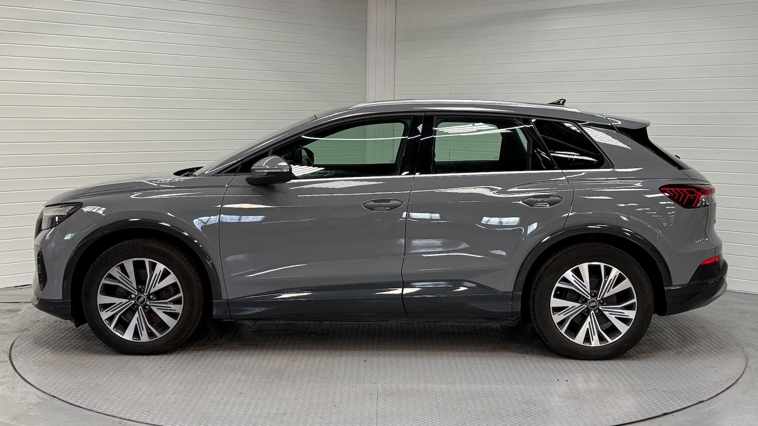 Used Audi Q4 e-tron 2021 for sale - 77162995: Photo 6